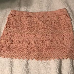 American Eagle Peach lace Skirt